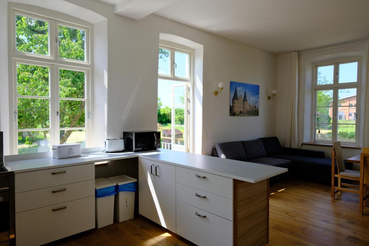 Gutshaus Fewo Luebeck Dassow Екстер'єр фото